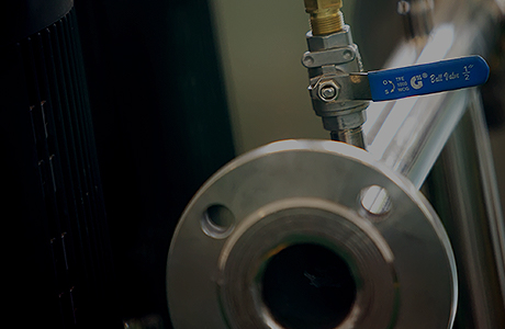 Das Konzernunternehmen hat die drei Hauptsysteme ISO-Qualitätsmanagementsystem, Umweltmanagementsystem und Arbeitsschutzmanagementsystem bestanden